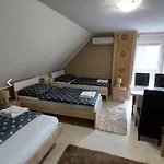 Farao Vendeghaz 3*