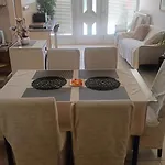 Konukevi Farao Vendeghaz
