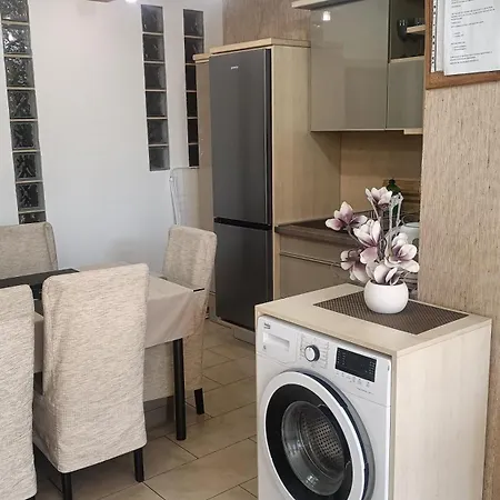 Farao Vendeghaz Πανσιόν Zalaegerszeg