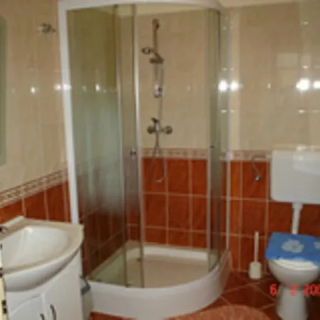Gasthuis Farao Vendeghaz 3*