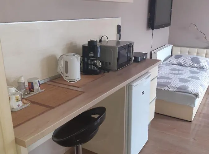 Farao Vendeghaz בית הארחה 3*