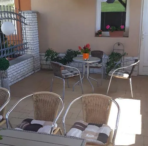 Farao Vendeghaz זלאגרסג