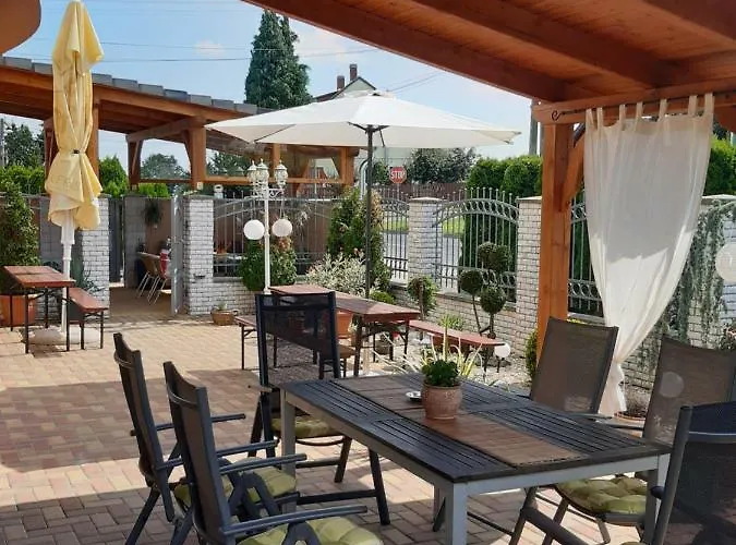 Farao Vendeghaz 3* זלאגרסג